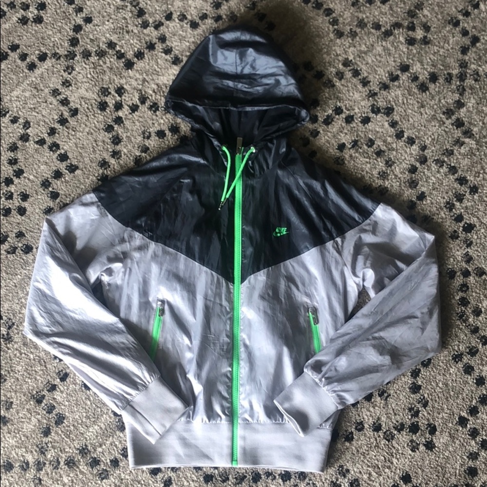 Nike Zip-Up Jacket - Picture 2 of 8
